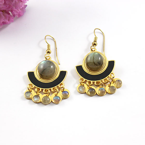 Earrings with Labradorite cabochons Earrings with Labradorite cabochons