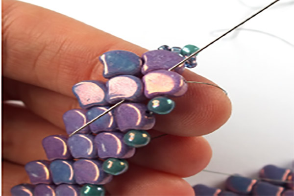 step6 bracelet imitation snake glass beads Ginko