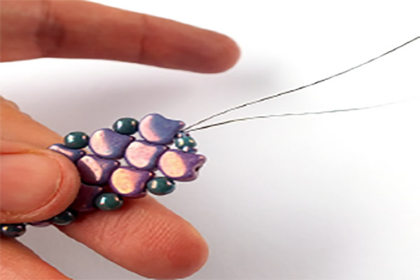 step 9 bracelet imitation snake glass beads Ginko