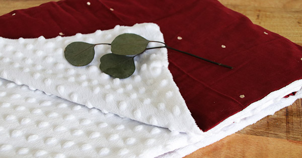 Tuto sewing: baby blanket in Minky Tuto sewing: baby blanket in Minky