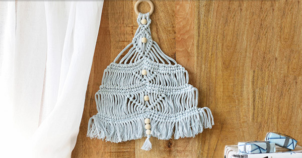 DIY - Macrame christmas tree DIY - Macrame christmas tree