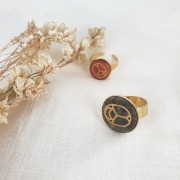 20mm Round flat cabochon - beetle - by Perles&Co - Carnelian - Gold x1