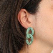 29.5x20mm Oval Twisted Stud Earrings - Marbled Lime - White x2