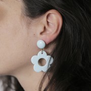 14 mm round cabochon in translucent resin - Marbled Lichen x1