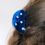 85x45mm Alligator hair clip Half-moon - Transparent acrylic - Royal blue x1