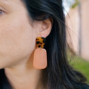 40x27mm Trapeze pendant in translucent resin - Marbled Turquoise Green x1