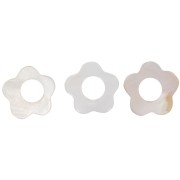 14mm hollowed mother-of-pearl flower bead - cream x6