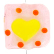 15x15mm Square glass bead - Heart pattern - Light pink - Yellow x1