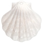 41x40 mm Acrylic Shell Pendant - Pearlescent White x1