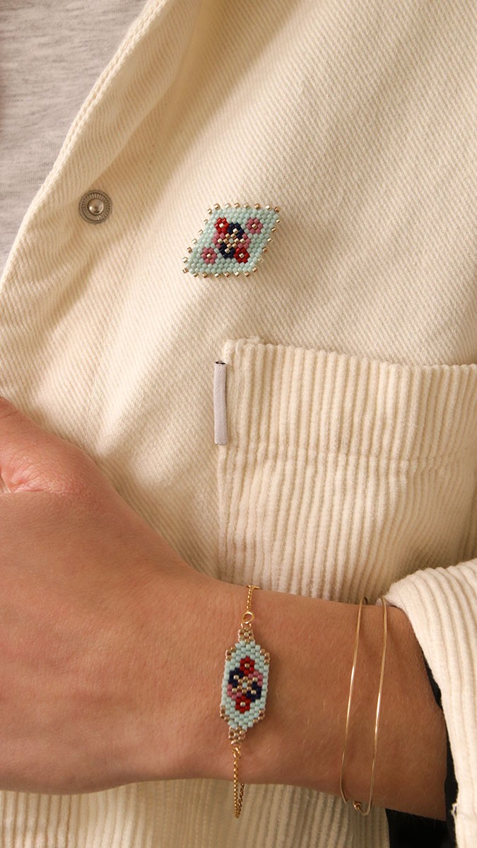 Schema DIY jewelry and weaving pattern with Miyuki 11/0 Royal Mix beads Schema DIY jewelry and weaving pattern with Miyuki 11/0 Royal Mix beads