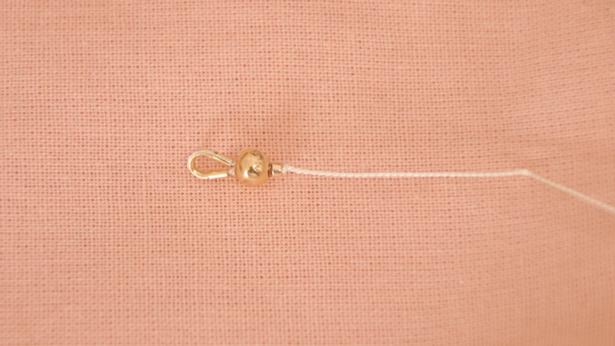 Freshwater pearl necklace with gold filled clasp : Step 1 Freshwater pearl necklace with gold filled clasp : Step 1