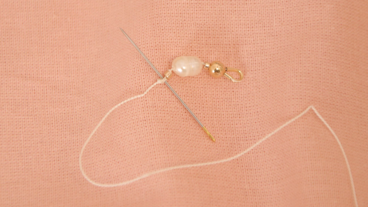 Freshwater pearl necklace with gold filled clasp : Step 2 Freshwater pearl necklace with gold filled clasp : Step 2