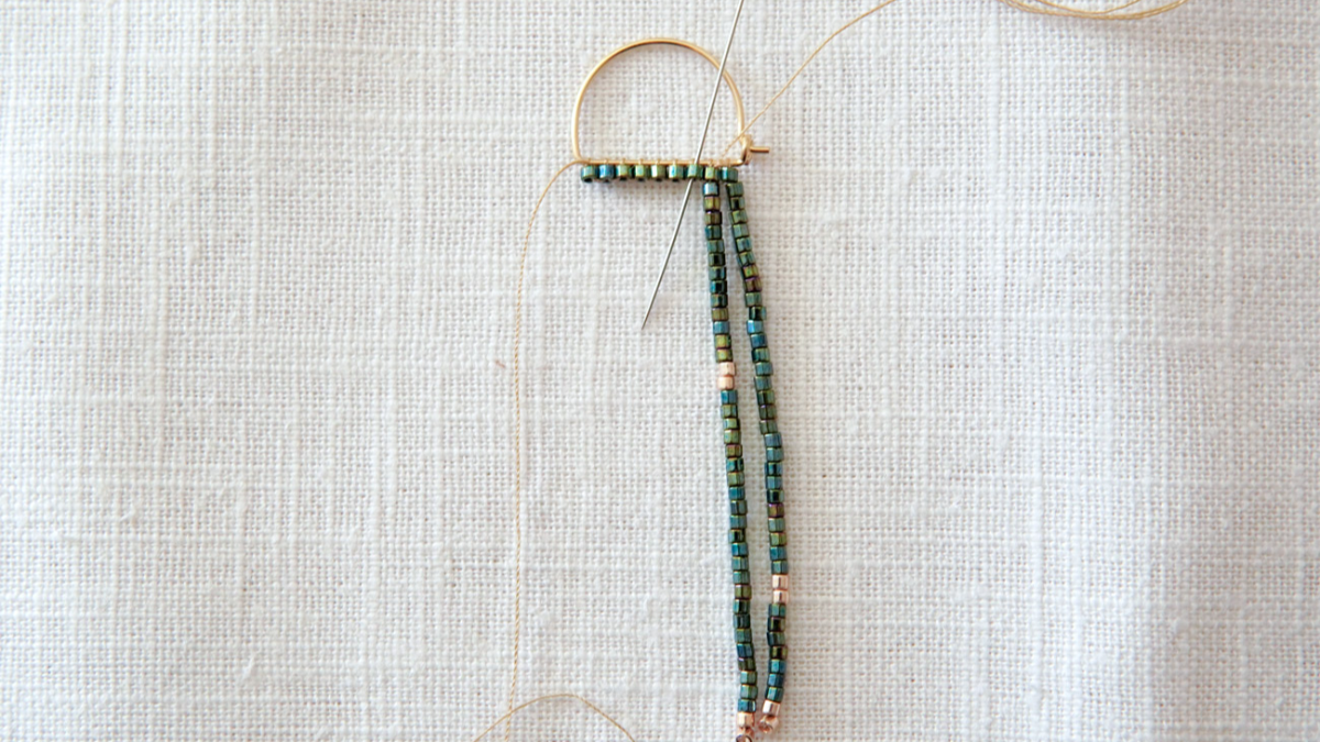 Miyuki Pearl Earrings Half hoop and beaded fringe : Step 6 Miyuki Pearl Earrings Half hoop and beaded fringe : Step 6