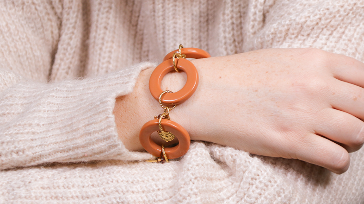 Bracelet Big Links stainless steel and acrylic gilded Bracelet Big Links stainless steel and acrylic gilded