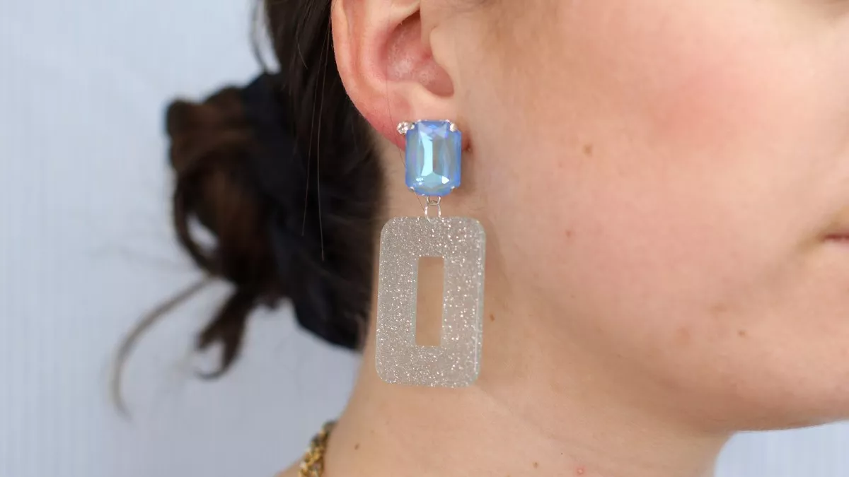 Rectangular silver glitter earrings Rectangular silver glitter earrings