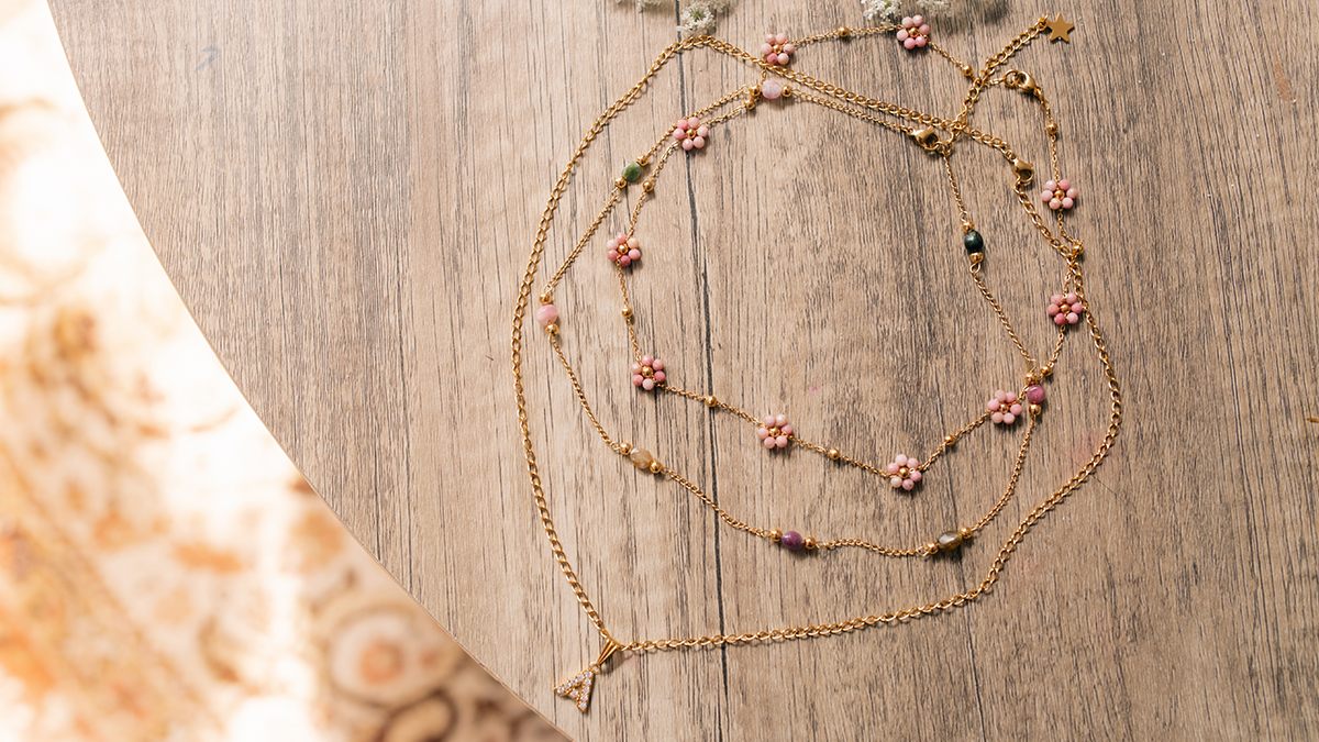 Necklaces with natural stones and letter charm Necklaces with natural stones and letter charm