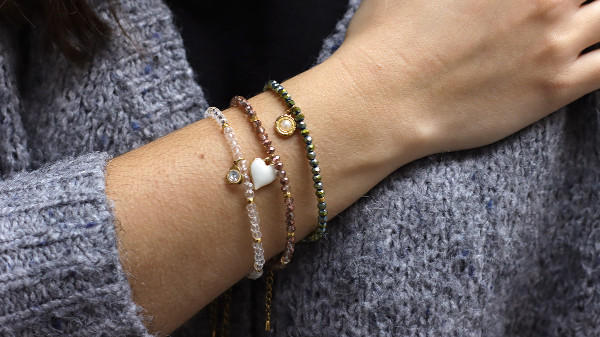 Chic faceted pearl bracelets Chic faceted pearl bracelets