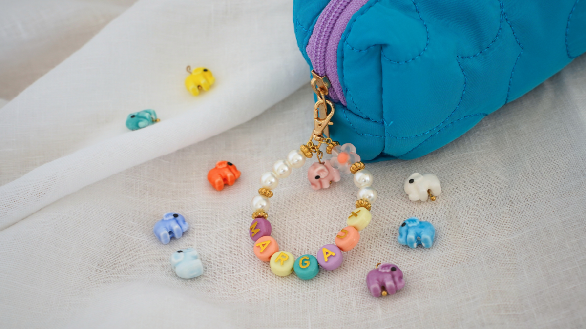 Personalized key ring with beads and letters Personalized key ring with beads and letters