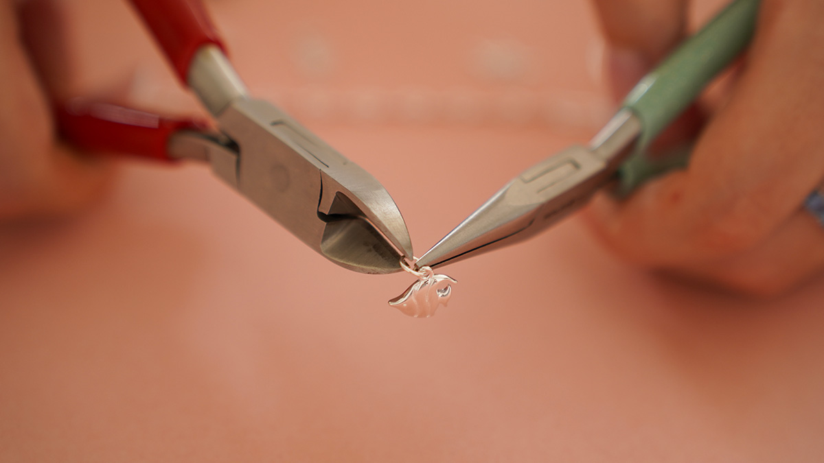 925 Sterling Silver Marine Charms Bracelet : Step 2 925 Sterling Silver Marine Charms Bracelet : Step 2