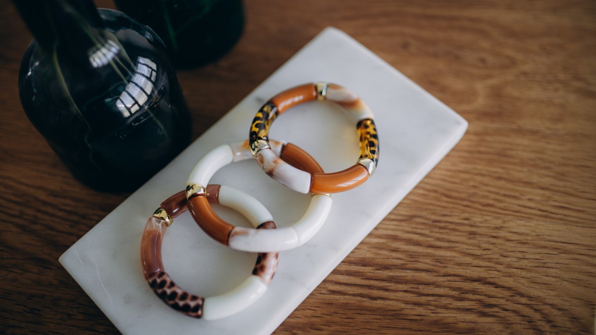 Elastic bracelets with autumn tube beads Elastic bracelets with autumn tube beads