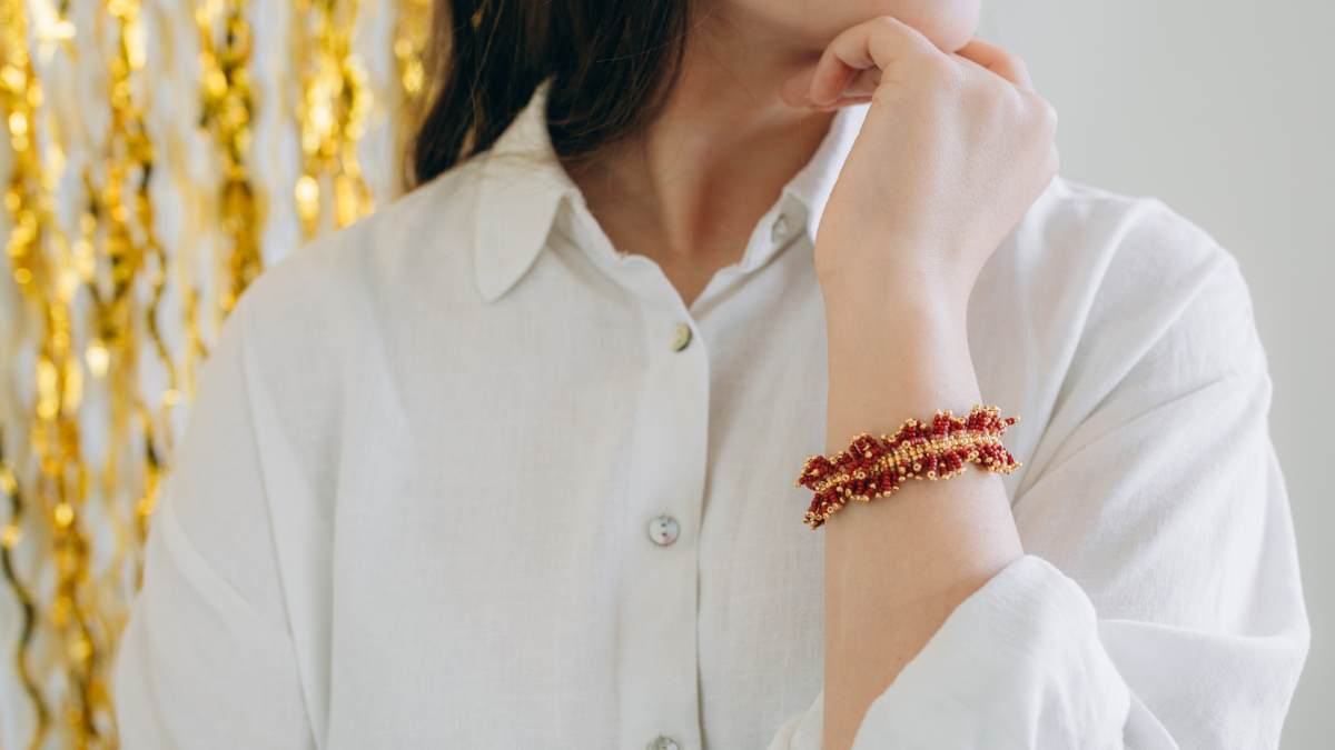 Miyuki burgundy and gold fringed bracelet Miyuki burgundy and gold fringed bracelet