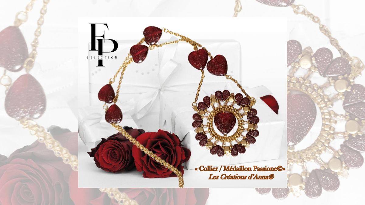 Passione medallion necklace Passione medallion necklace