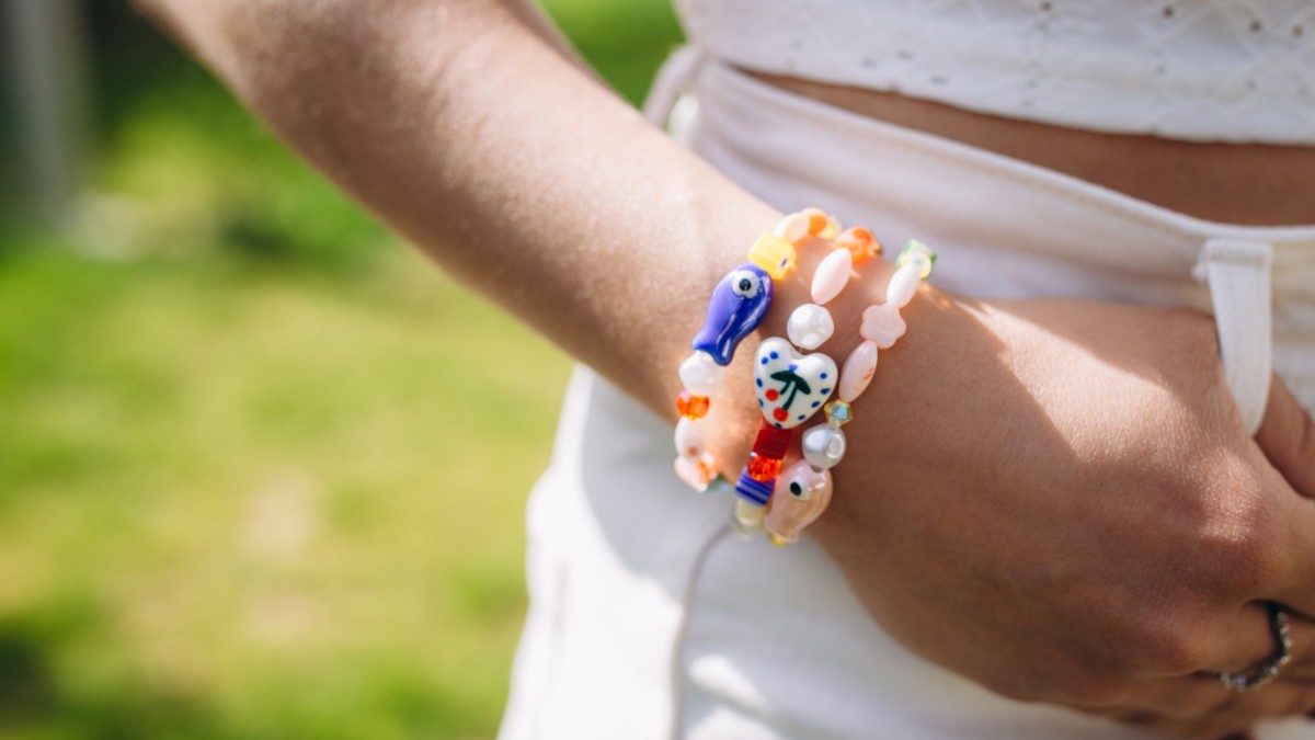 DIY: Trio of colorful ceramic beaded bracelets, Millefiori and Preciosa DIY: Trio of colorful ceramic beaded bracelets, Millefiori and Preciosa