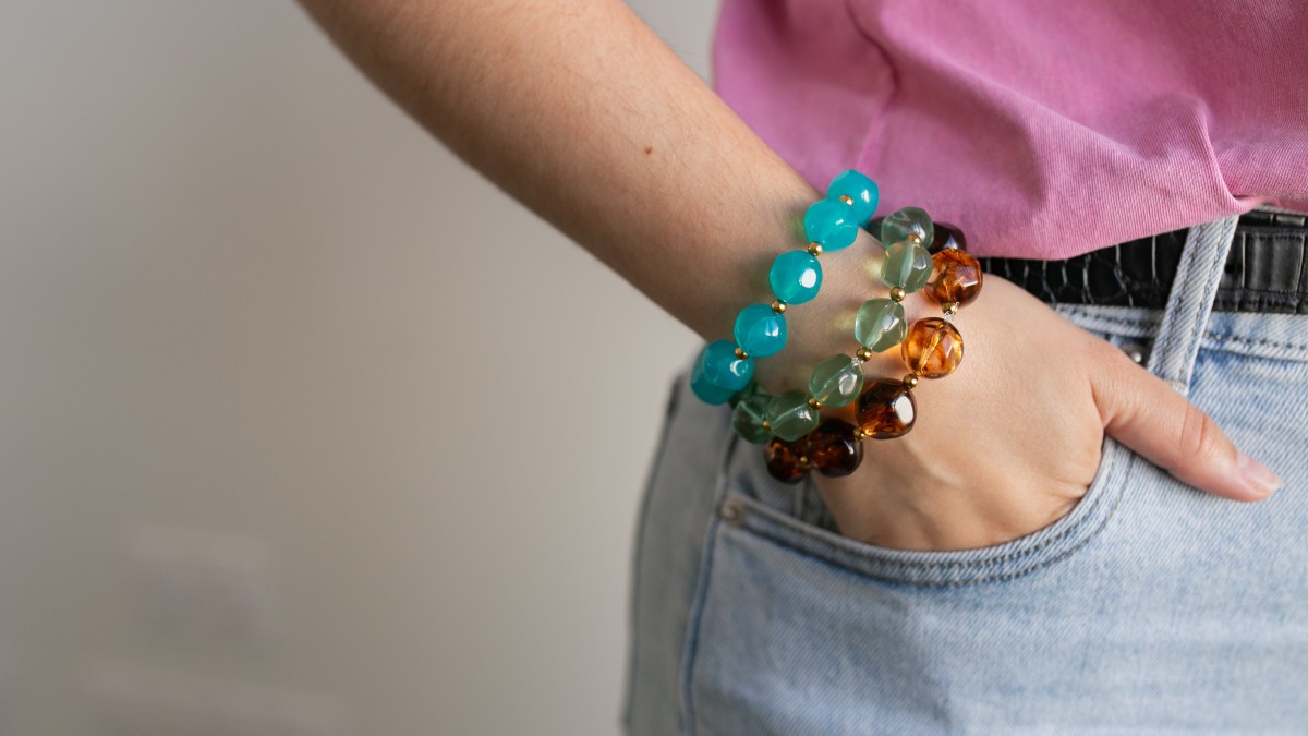 Resin Round Bead Bracelets Resin Round Bead Bracelets